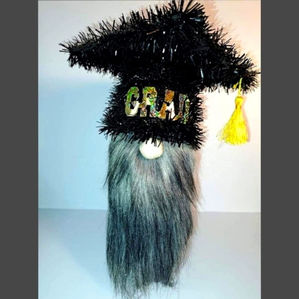 Graduate Gnome